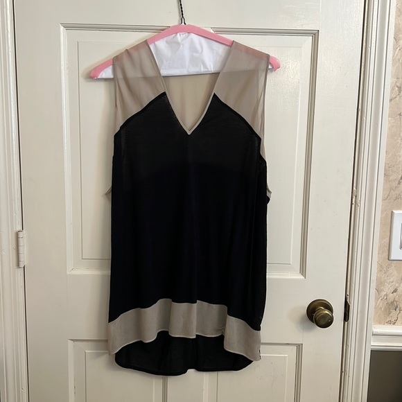 Helmut  Lang V Neck Sleeveless Top size Large - Picture 1 of 12